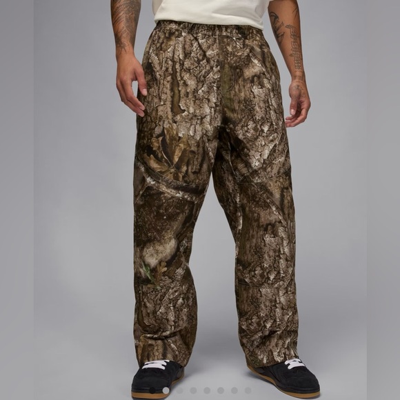 Air Jordan Other - Air Jordan Brooklyn Woven Realtree Camo Pants Hv0642-222 Size M NWT